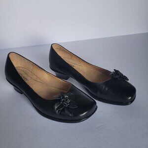 Softspots Softly Comfortable Women's Dress  Shoes. Size 6WW